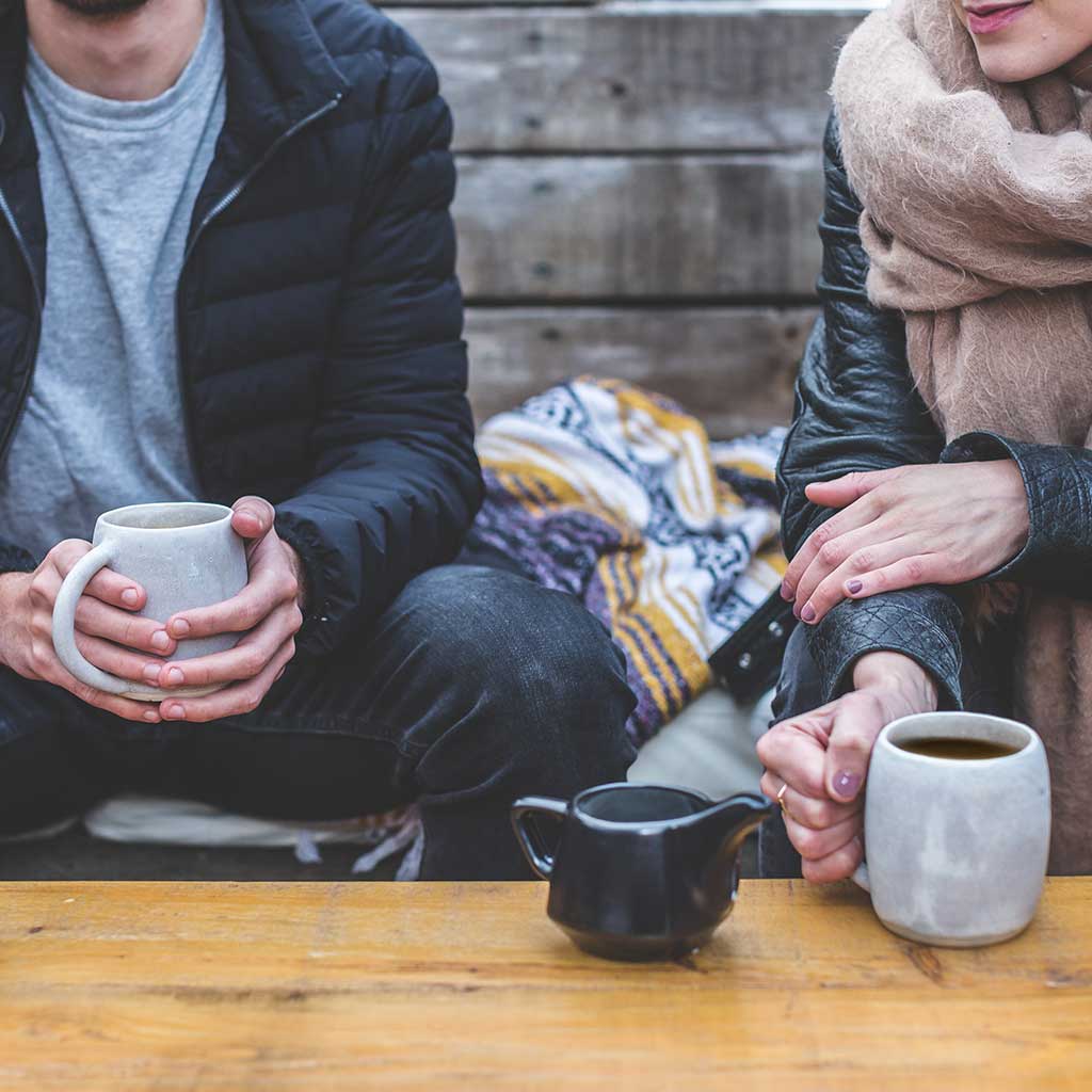 couple drinking coffee